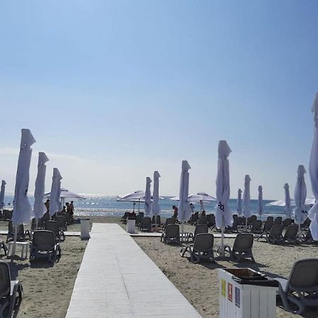 דירות Năvodari Holiday Rezidence Kazeboo Beach מראה חיצוני תמונה