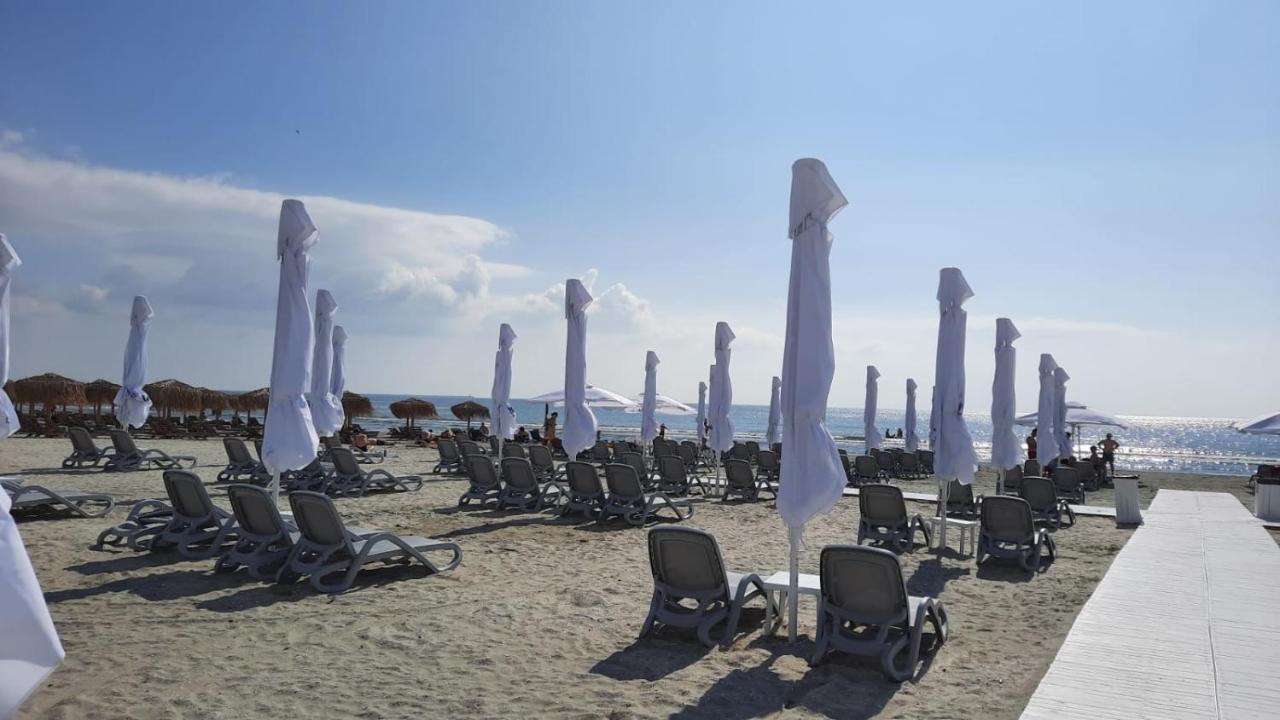 דירות Năvodari Holiday Rezidence Kazeboo Beach מראה חיצוני תמונה